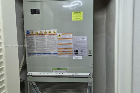 Condominio en venta en Margate, Florida, 1 dormitorio, 55.28 m2 № 2042340 - foto 5