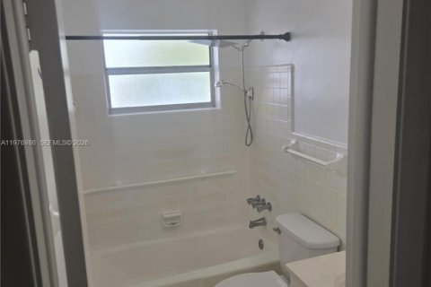 Condominio en venta en Margate, Florida, 1 dormitorio, 55.28 m2 № 2042340 - foto 14