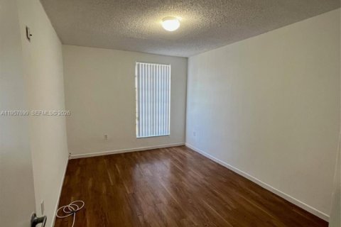 Appartement à louer à Miami, Floride: 1 chambre, 55.93 m2 № 2020747 - photo 6