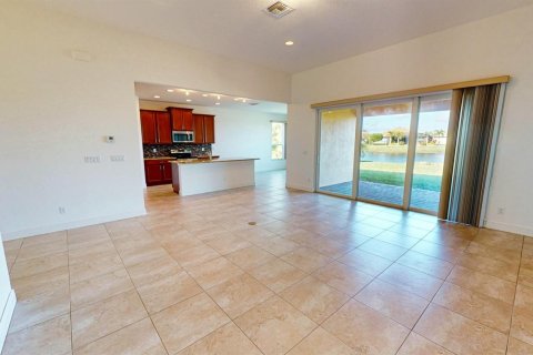 House in Port St. Lucie, Florida 4 bedrooms, 225.94 sq.m. № 2088333 - photo 28