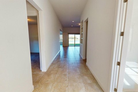House in Port St. Lucie, Florida 4 bedrooms, 225.94 sq.m. № 2088333 - photo 26