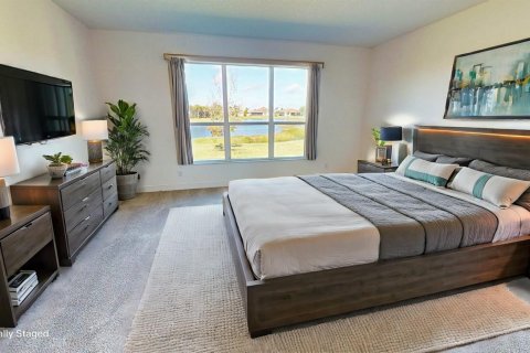 House in Port St. Lucie, Florida 4 bedrooms, 225.94 sq.m. № 2088333 - photo 13
