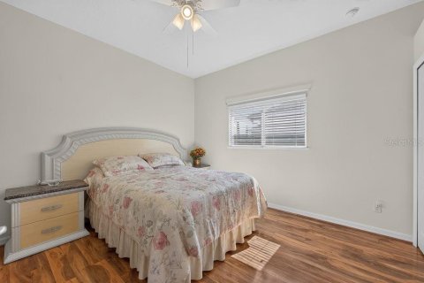 Casa en venta en Winter Haven, Florida, 3 dormitorios, 195.93 m2 № 2201218 - foto 30