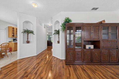 Casa en venta en Winter Haven, Florida, 3 dormitorios, 195.93 m2 № 2201218 - foto 2