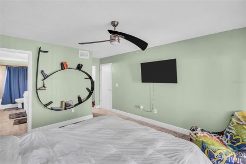 Casa en venta en Brandon, Florida, 3 dormitorios, 186.73 m2 № 1781012 - foto 15