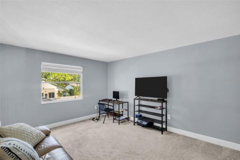Casa en venta en Brandon, Florida, 3 dormitorios, 186.73 m2 № 1781012 - foto 21