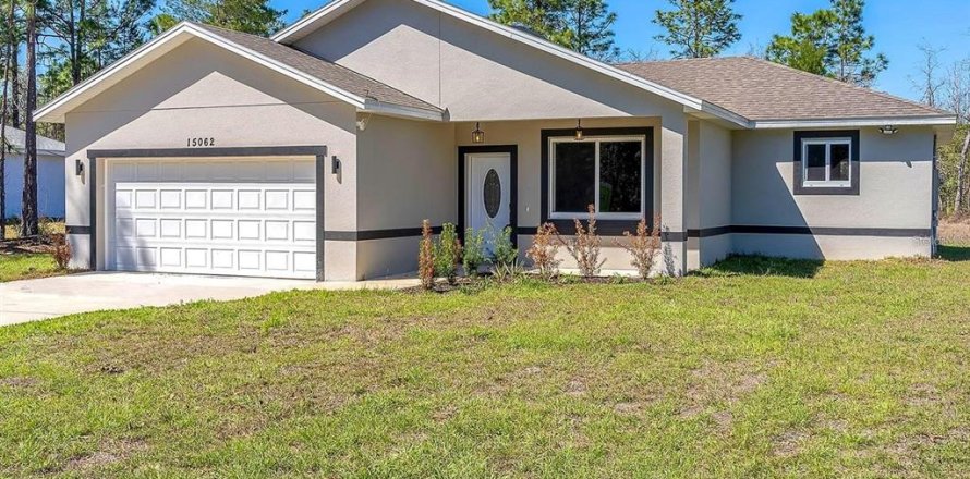 House in Ocala, Florida 4 bedrooms, 144.93 sq.m. № 2142757