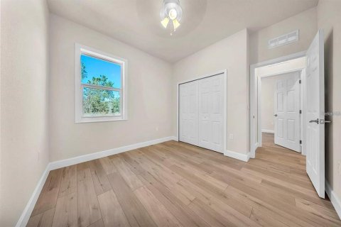 House in Ocala, Florida 4 bedrooms, 144.93 sq.m. № 2142757 - photo 17
