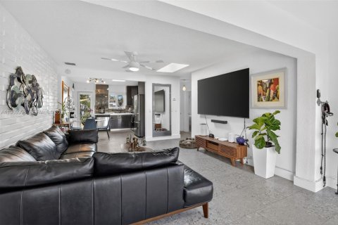 Купить виллу или дом в Холливуд, Флорида 3 спальни, 126.63м2, № 2033136 - фото 9