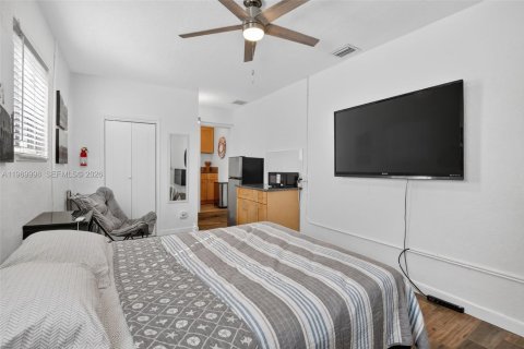 Купить виллу или дом в Холливуд, Флорида 3 спальни, 126.63м2, № 2033136 - фото 30