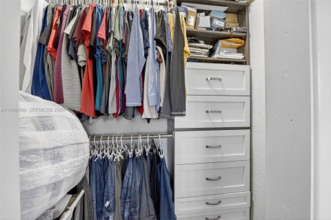 Купить виллу или дом в Холливуд, Флорида 3 спальни, 126.63м2, № 2033136 - фото 23