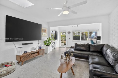 Купить виллу или дом в Холливуд, Флорида 3 спальни, 126.63м2, № 2033136 - фото 13