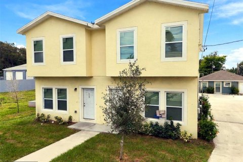Immobilier commercial à vendre à Saint Petersburg, Floride: 4635.36 m2 № 2406411 - photo 11