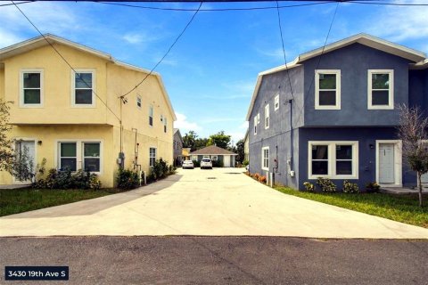Immobilier commercial à vendre à Saint Petersburg, Floride: 4635.36 m2 № 2406411 - photo 6