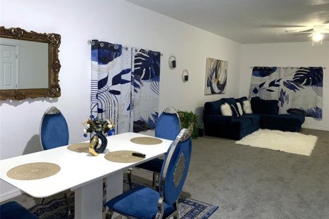 Immobilier commercial à vendre à Saint Petersburg, Floride: 4635.36 m2 № 2406411 - photo 16