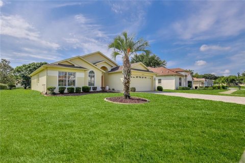 Casa en venta en Spring Hill, Florida, 2 dormitorios, 151.8 m2 № 1681234 - foto 3