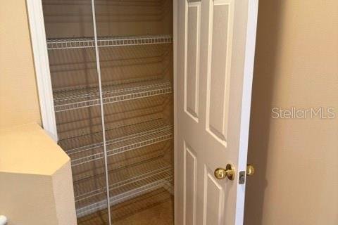 Townhouse in Winter Springs, Florida 3 bedrooms, 156.08 sq.m. № 2238027 - photo 13