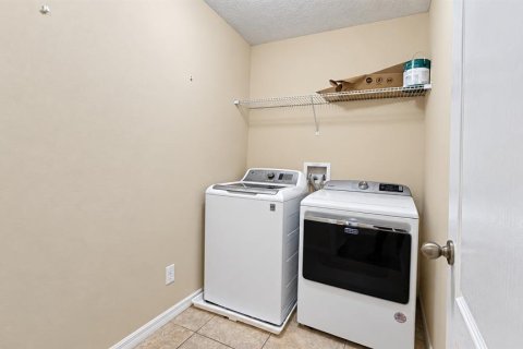 Villa ou maison à louer à Orlando, Floride: 3 chambres, 173.73 m2 № 2408114 - photo 21
