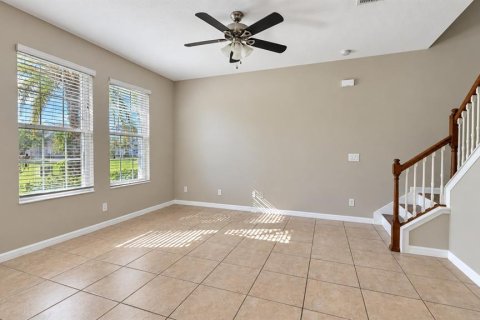 Villa ou maison à louer à Orlando, Floride: 3 chambres, 173.73 m2 № 2408114 - photo 3