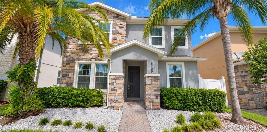 Villa ou maison à Orlando, Floride 3 chambres, 173.73 m2 № 2408114
