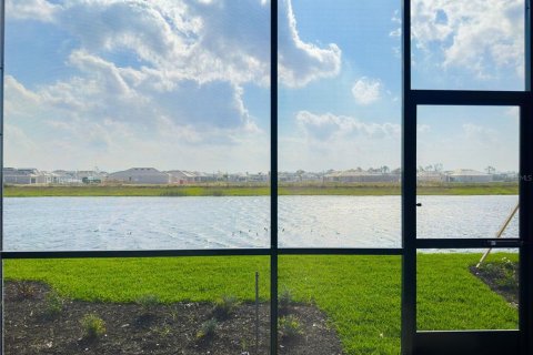 Copropriété à louer à Punta Gorda, Floride: 2 chambres, 145.76 m2 № 1826713 - photo 1