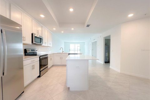 Copropriété à louer à Punta Gorda, Floride: 2 chambres, 145.76 m2 № 1826713 - photo 9