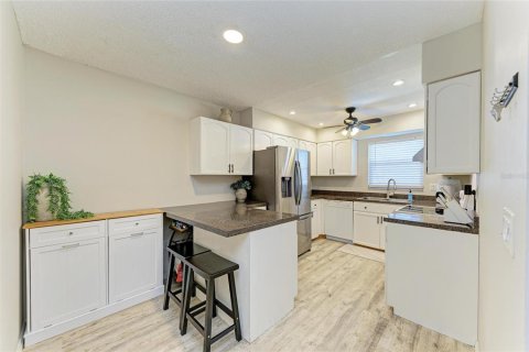 Casa en venta en Sarasota, Florida, 3 dormitorios, 113.34 m2 № 1888620 - foto 18