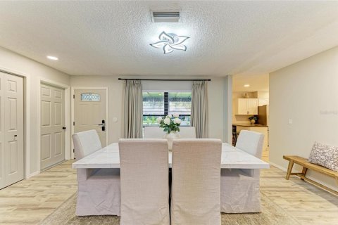 Casa en venta en Sarasota, Florida, 3 dormitorios, 113.34 m2 № 1888620 - foto 12