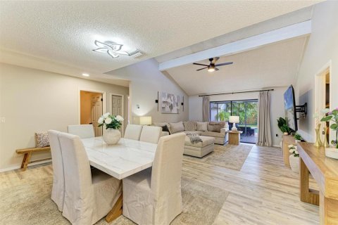 Casa en venta en Sarasota, Florida, 3 dormitorios, 113.34 m2 № 1888620 - foto 14