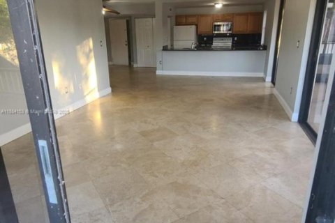 Condominio en venta en Miami, Florida, 2 dormitorios, 113.81 m2 № 2013346 - foto 16