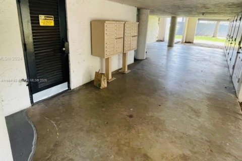 Condominio en venta en Miami, Florida, 2 dormitorios, 113.81 m2 № 2013346 - foto 3