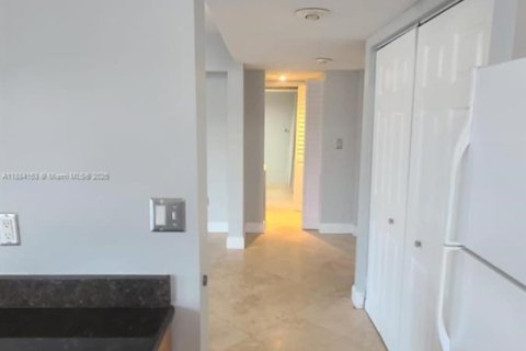 Condominio en venta en Miami, Florida, 2 dormitorios, 113.81 m2 № 2013346 - foto 21