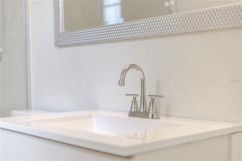 Condominio en venta en Tampa, Florida, 1 dormitorio, 83.52 m2 № 1829625 - foto 19