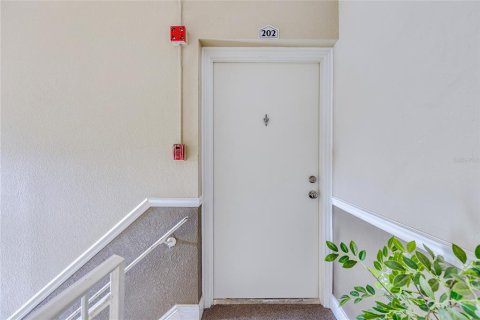 Condominio en venta en Tampa, Florida, 1 dormitorio, 83.52 m2 № 1829625 - foto 2