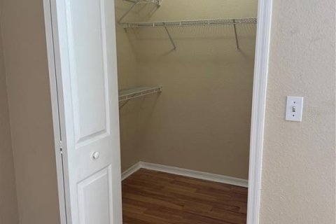 Copropriété à louer à Riverview, Floride: 2 chambres, 86.12 m2 № 2398813 - photo 10