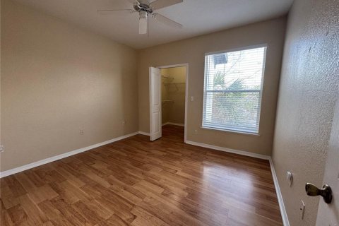 Copropriété à louer à Riverview, Floride: 2 chambres, 86.12 m2 № 2398813 - photo 11