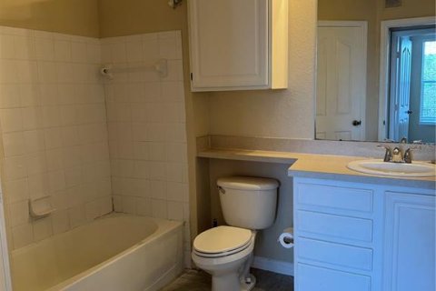 Copropriété à louer à Riverview, Floride: 2 chambres, 86.12 m2 № 2398813 - photo 13