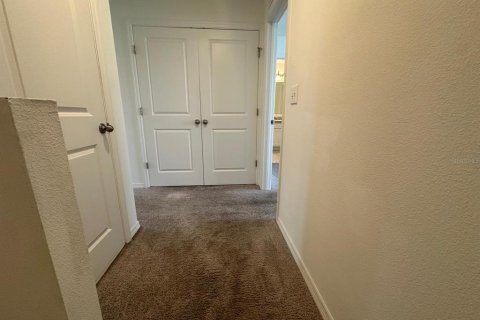 Townhouse in Davenport, Florida 3 bedrooms, 137.5 sq.m. № 1912009 - photo 17