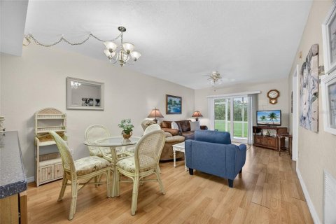 Condominio en venta en Punta Gorda, Florida, 2 dormitorios, 83.33 m2 № 1899642 - foto 9