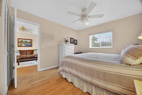 Condominio en venta en Punta Gorda, Florida, 2 dormitorios, 83.33 m2 № 1899642 - foto 16