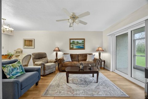 Condominio en venta en Punta Gorda, Florida, 2 dormitorios, 83.33 m2 № 1899642 - foto 11