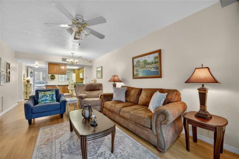 Condominio en venta en Punta Gorda, Florida, 2 dormitorios, 83.33 m2 № 1899642 - foto 12