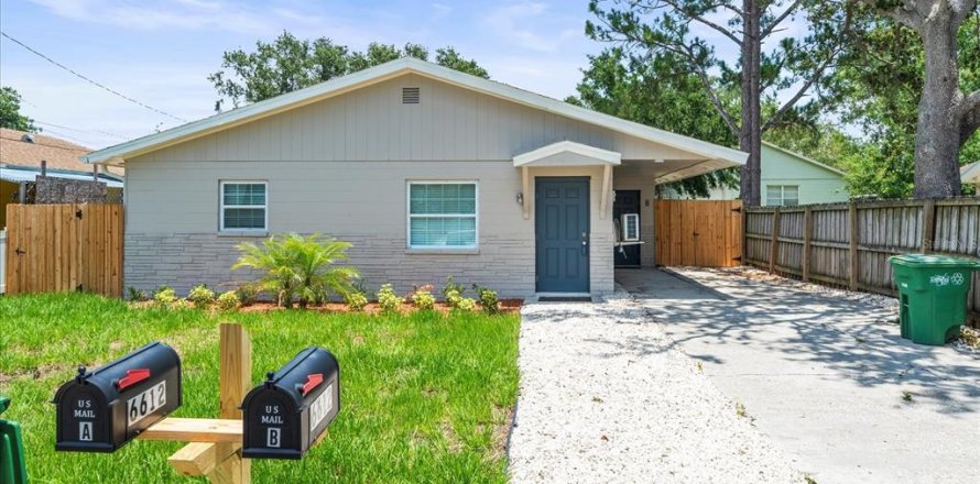 Immobilier commercial à Tampa, Floride 4 chambres, 139.35 m2 № 1803921