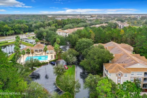 Condo in Jacksonville, Florida, 3 bedrooms  № 850874 - photo 1