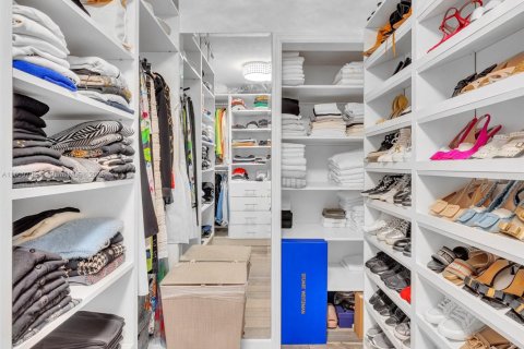 Copropriété à louer à Hallandale Beach, Floride: 1 chambre, 71.53 m2 № 1965883 - photo 18