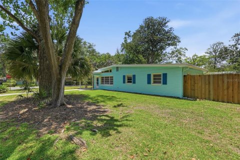 House in Gainesville, Florida 3 bedrooms, 104.52 sq.m. № 2167110 - photo 2