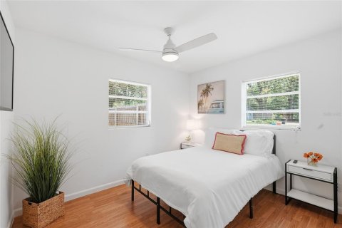 House in Gainesville, Florida 3 bedrooms, 104.52 sq.m. № 2167110 - photo 21