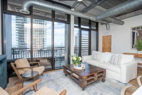 Condominio en venta en Saint Petersburg, Florida, 2 dormitorios, 141.03 m2 № 2149215 - foto 12