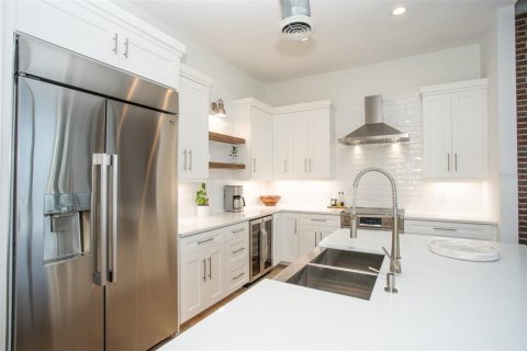 Condominio en venta en Saint Petersburg, Florida, 2 dormitorios, 141.03 m2 № 2149215 - foto 8