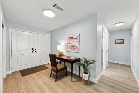 House in Hudson, Florida 3 bedrooms, 148.64 sq.m. № 2393386 - photo 4